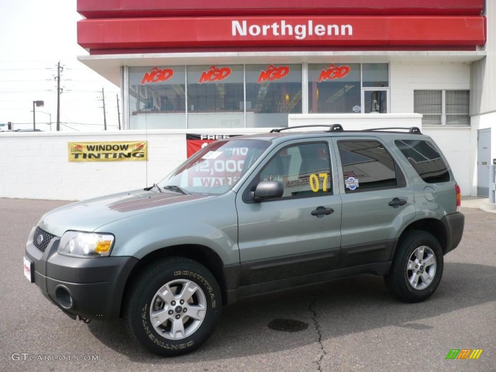 2007 Escape XLT V6 4WD - Titanium Green Metallic / Medium/Dark Flint photo #1