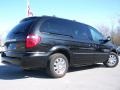 2005 Brilliant Black Chrysler Town & Country Limited  photo #6