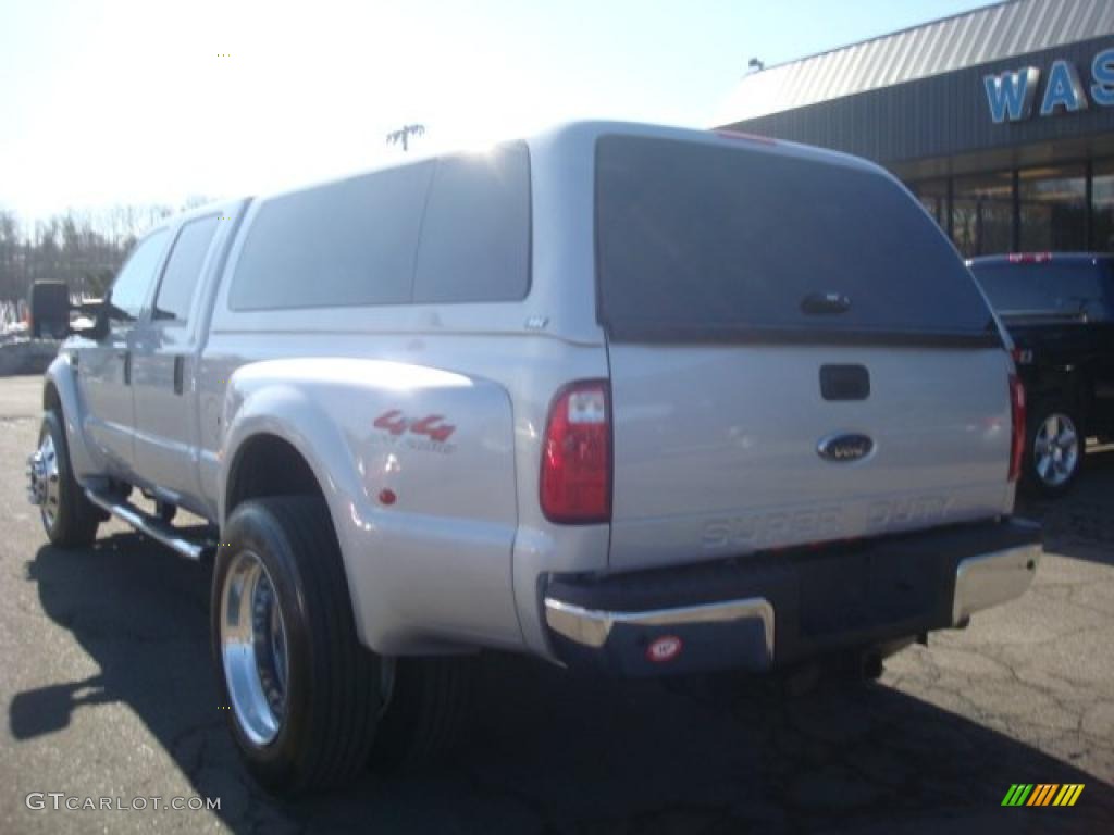 2008 F450 Super Duty Lariat Crew Cab 4x4 Dually - Silver Metallic / Medium Stone Grey photo #2