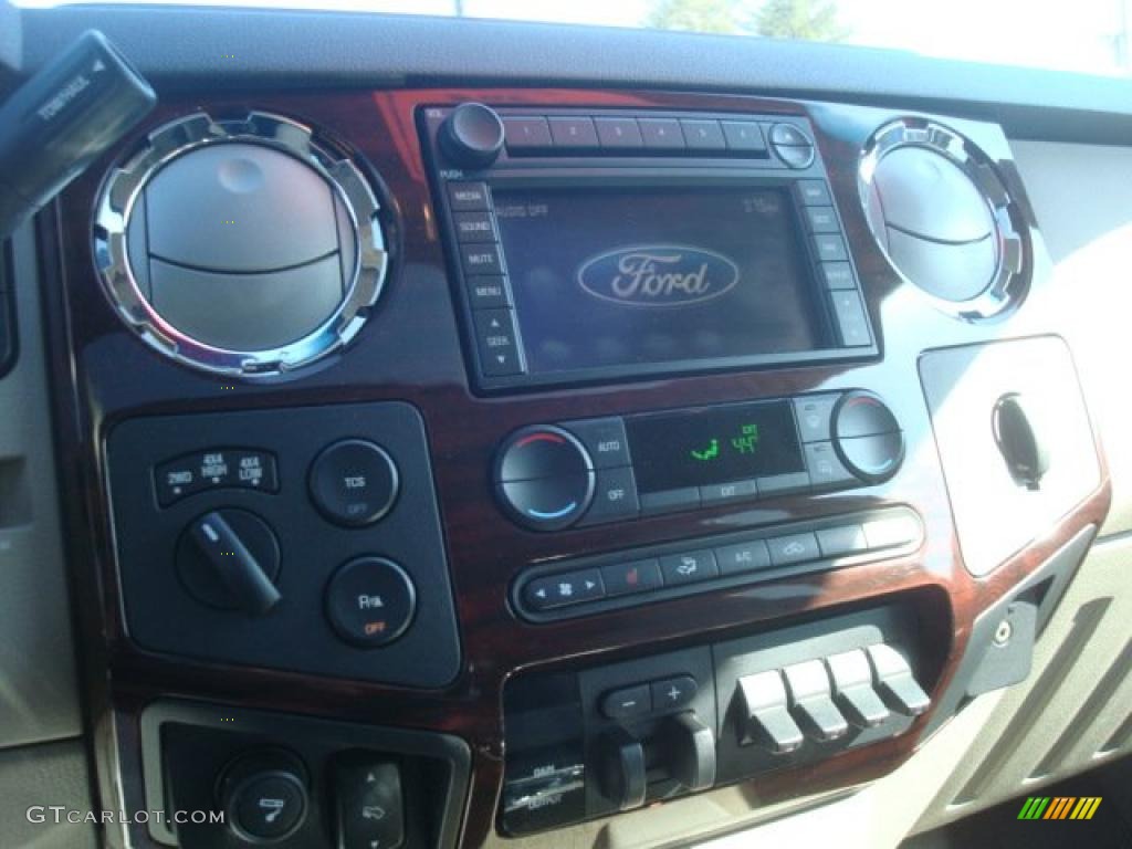 2008 F450 Super Duty Lariat Crew Cab 4x4 Dually - Silver Metallic / Medium Stone Grey photo #9