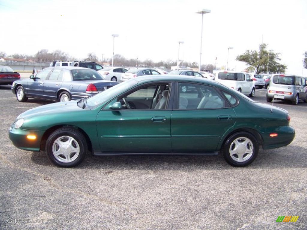 1999 Taurus SE - Tropic Green Metallic / Medium Graphite photo #1