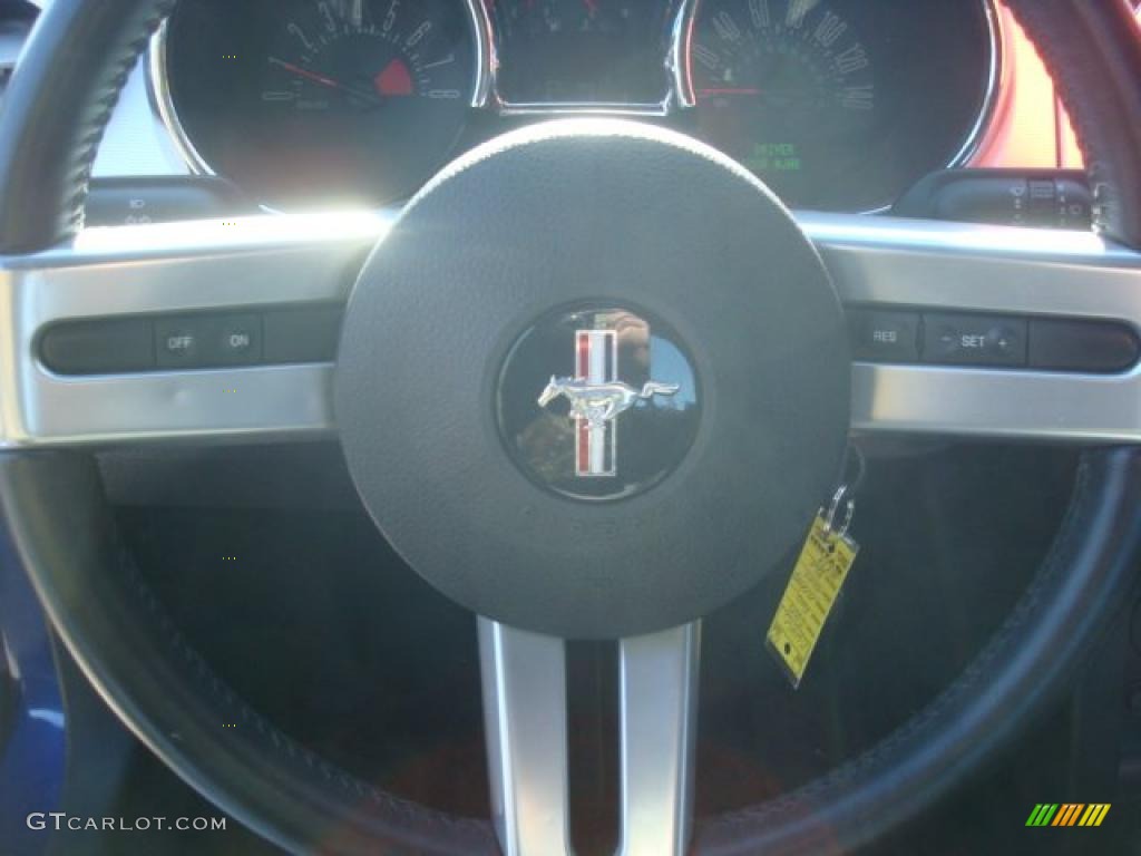 2005 Mustang GT Premium Coupe - Sonic Blue Metallic / Dark Charcoal photo #17