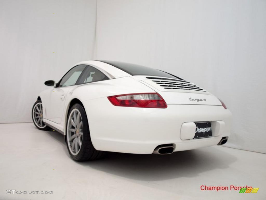 2007 911 Targa 4 - Carrara White / Sand Beige photo #7