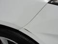 Captiva White - Tiburon GT Photo No. 18