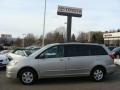 2005 Silver Shadow Pearl Toyota Sienna LE  photo #3