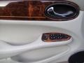 Emerald Metallic - XJ Vanden Plas Photo No. 10