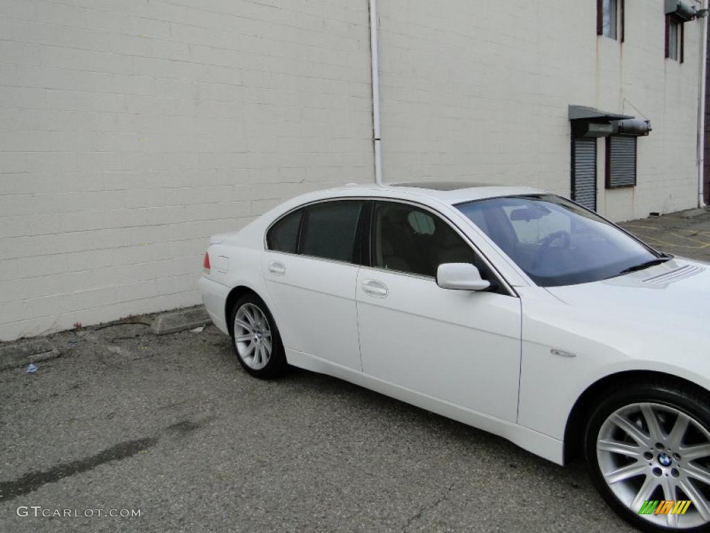 2004 7 Series 745i Sedan - Alpine White / Black/Natural Brown photo #4