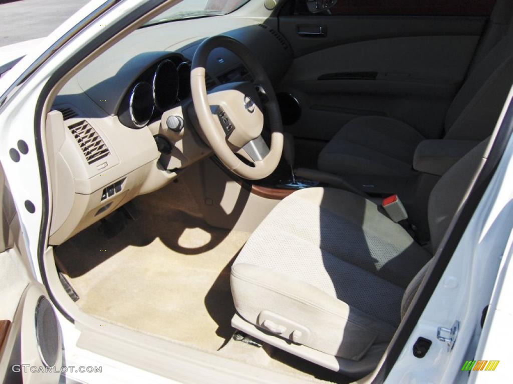 2005 Altima 2.5 S - Satin White Pearl / Blond photo #5