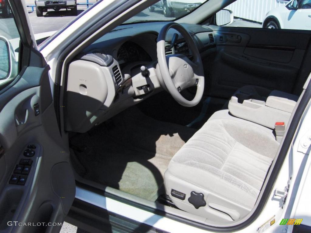 2005 Impala  - White / Medium Gray photo #5