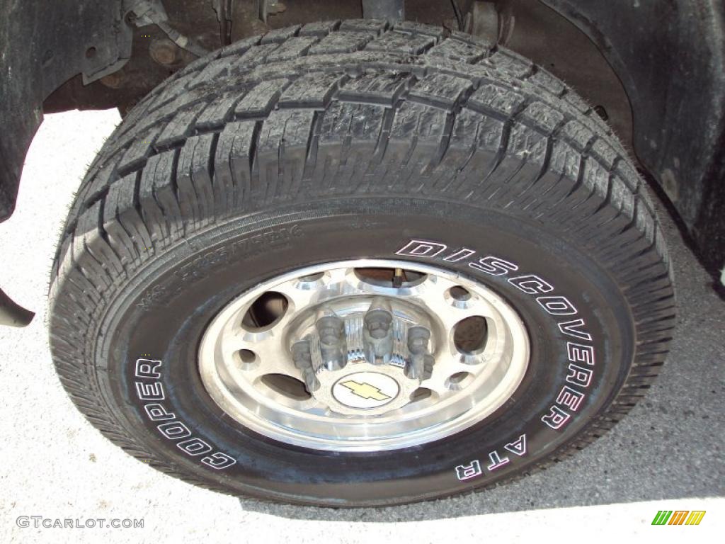 2005 Silverado 1500 LS Crew Cab 4x4 - Summit White / Medium Gray photo #14