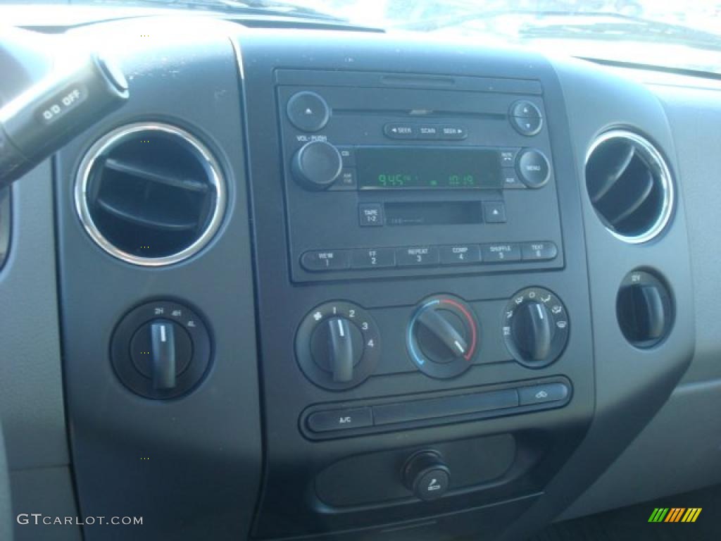 2004 F150 XLT SuperCab 4x4 - Medium Wedgewood Blue Metallic / Dark Flint photo #18