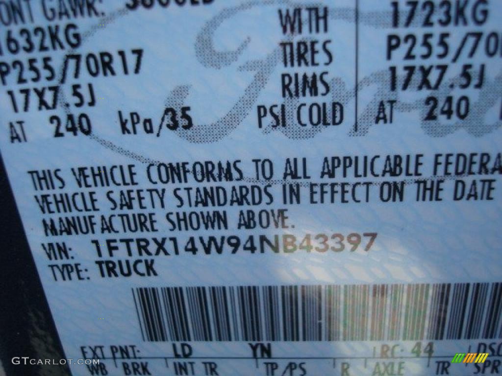 2004 F150 XLT SuperCab 4x4 - Medium Wedgewood Blue Metallic / Dark Flint photo #19