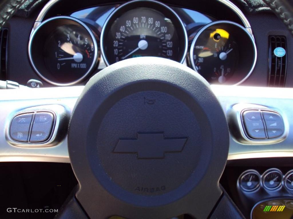 2004 SSR  - Slingshot Yellow / Ebony photo #22