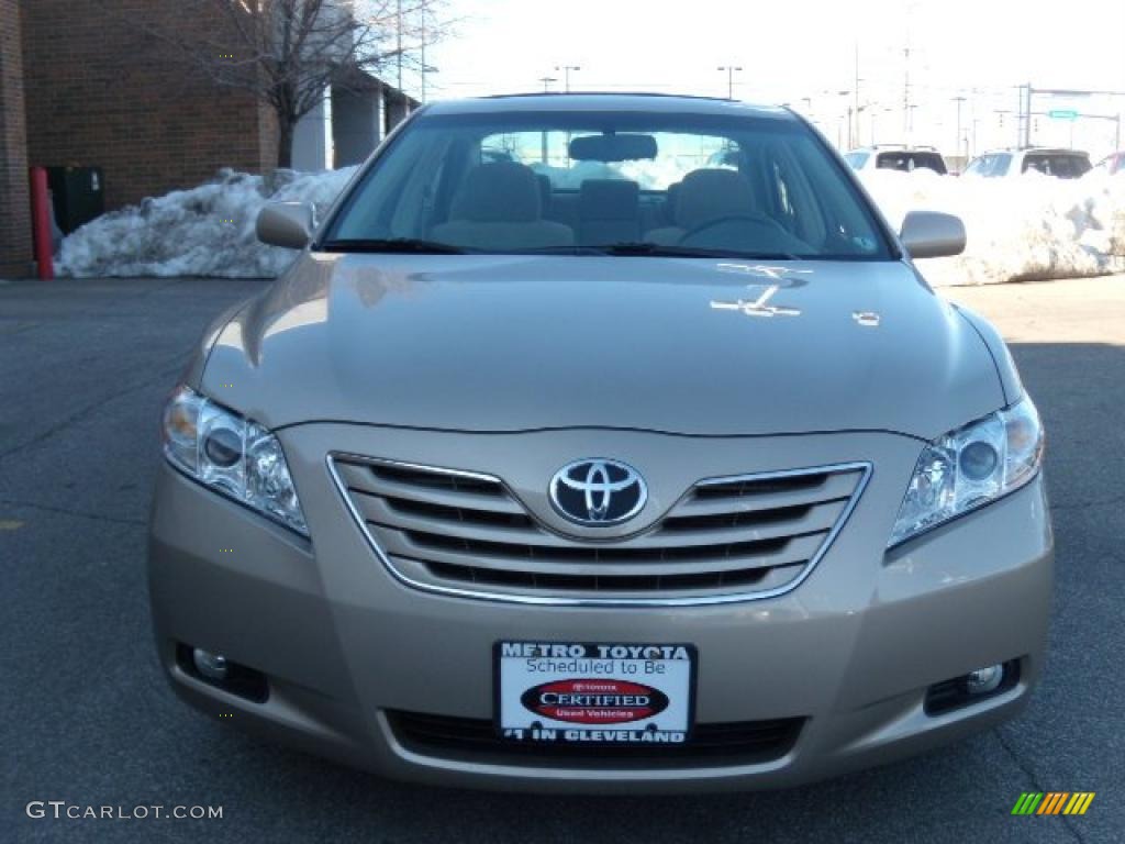 2008 Camry XLE - Desert Sand Mica / Bisque photo #8