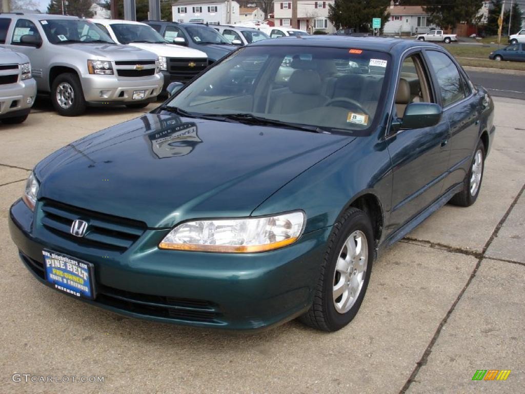 2002 Accord SE Sedan - Noble Green Pearl / Ivory photo #1