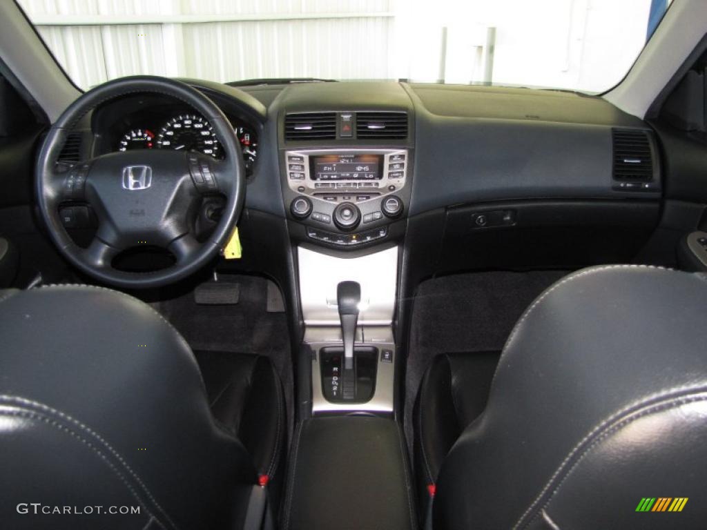 2006 Accord EX-L V6 Sedan - Sapphire Blue Pearl / Black photo #13