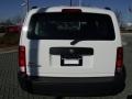 2007 Stone White Dodge Nitro SXT  photo #4