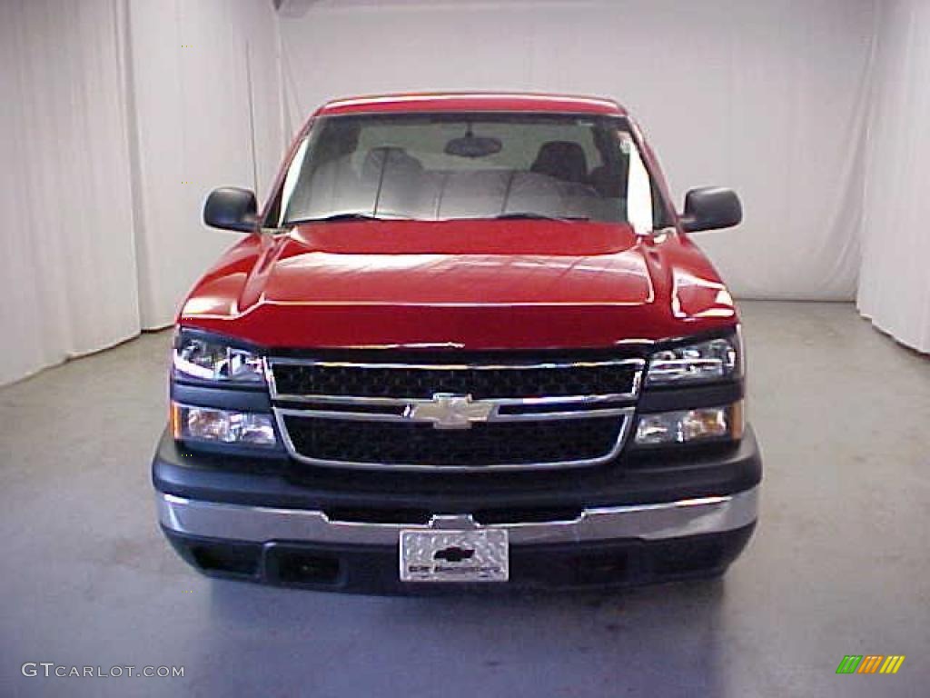 2007 Silverado 1500 Classic Work Truck Extended Cab - Victory Red / Dark Charcoal photo #2