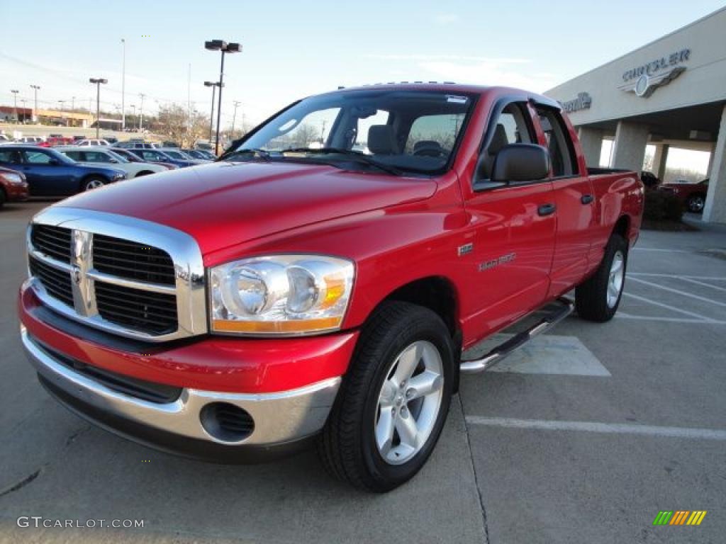 2006 Ram 1500 SLT Quad Cab - Flame Red / Khaki Beige photo #7