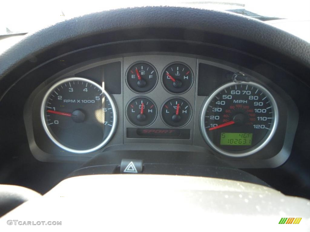 2007 F150 FX2 Sport SuperCab - Bright Red / Medium Flint photo #17