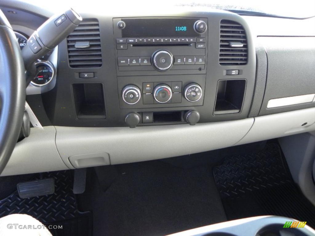 2009 Silverado 1500 LT Crew Cab - Deep Ruby Red Metallic / Light Cashmere photo #21