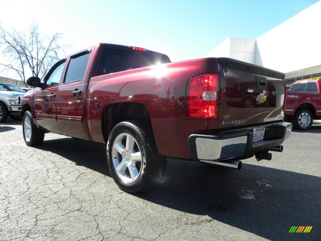 2009 Silverado 1500 LT Crew Cab - Deep Ruby Red Metallic / Light Cashmere photo #22