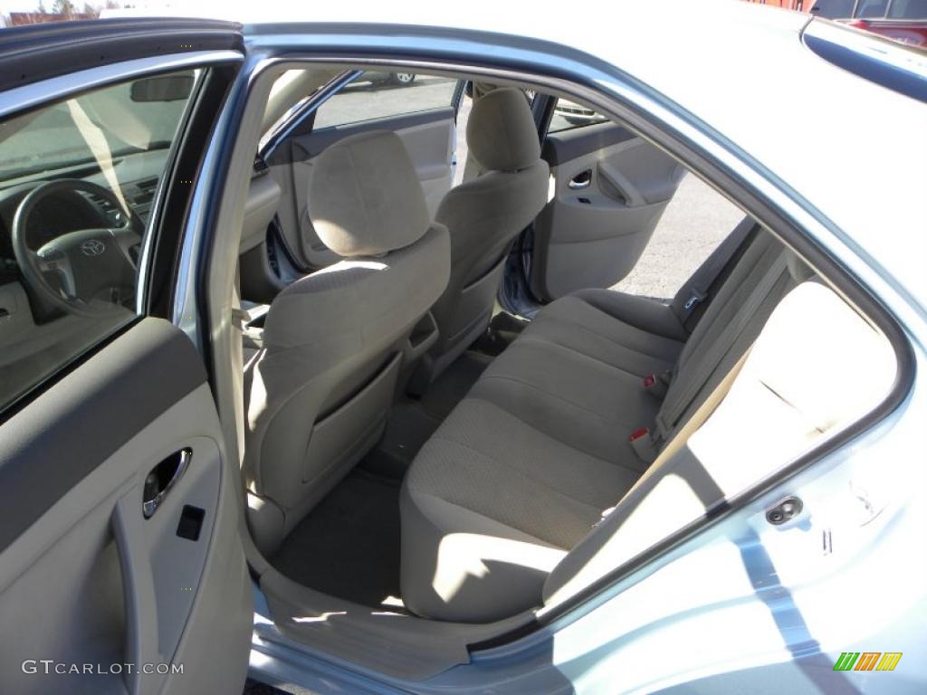 2007 Camry LE V6 - Sky Blue Pearl / Bisque photo #9