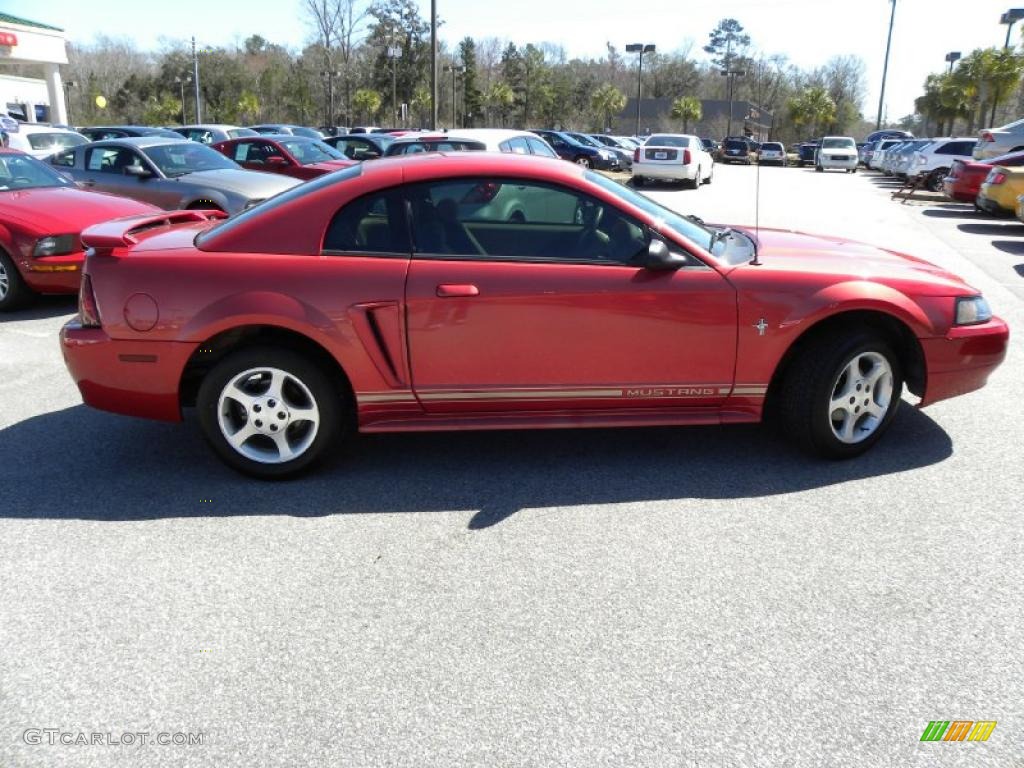 2001 Mustang V6 Coupe - Laser Red Metallic / Medium Parchment photo #9