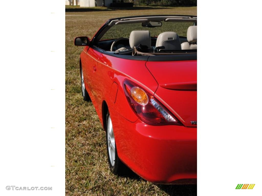 2006 Solara SLE V6 Convertible - Absolutely Red / Ivory photo #11