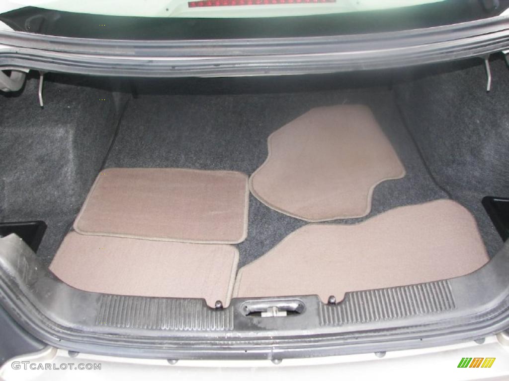 2002 Sable GS Sedan - Arizona Beige Metallic / Medium Parchment photo #7