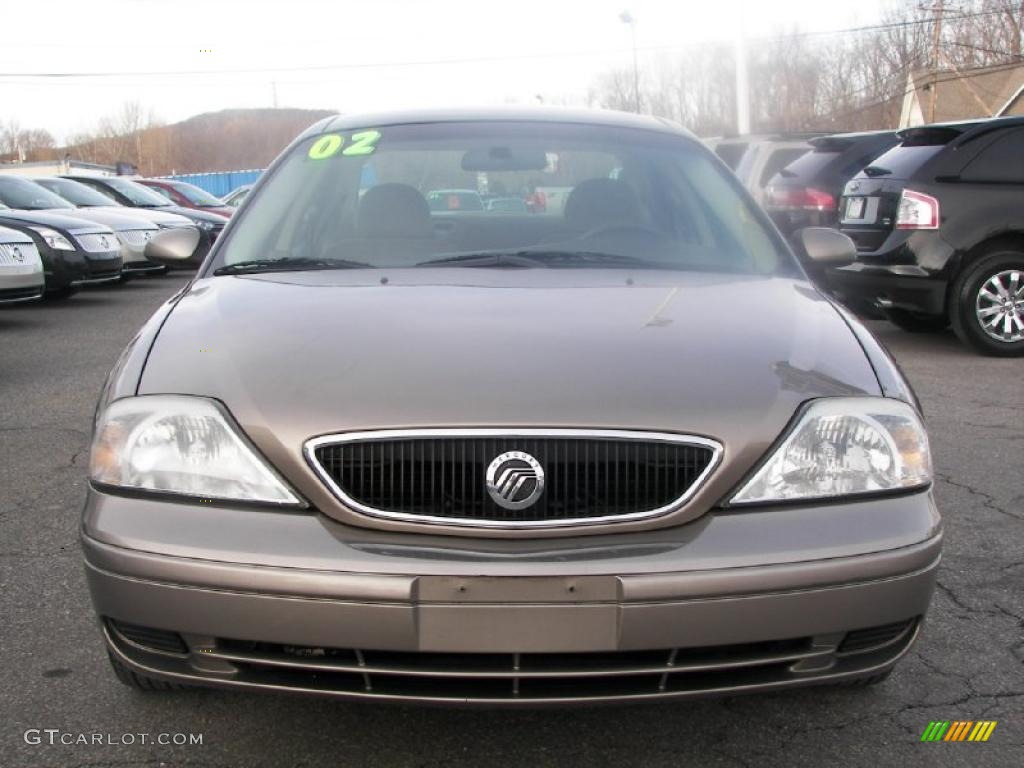 2002 Sable GS Sedan - Arizona Beige Metallic / Medium Parchment photo #17