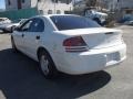 2004 Stone White Dodge Stratus SE Sedan  photo #7