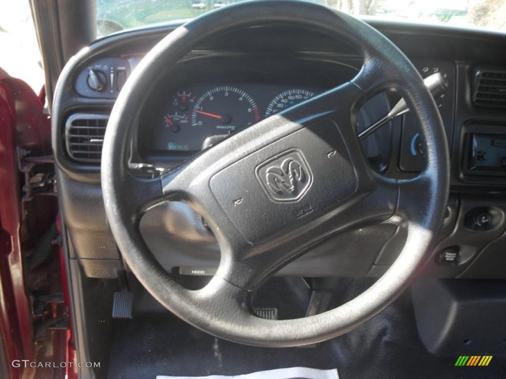 2001 Ram 1500 ST Regular Cab - Dark Garnet Red Pearl / Mist Gray photo #12