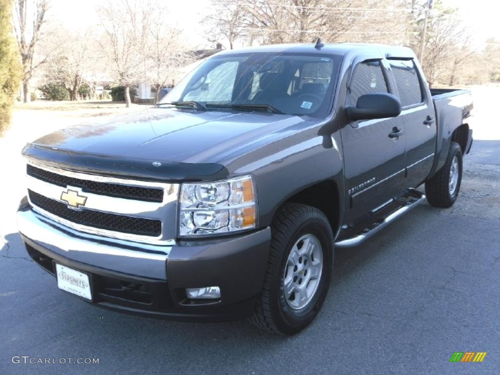 2007 Silverado 1500 LT Z71 Crew Cab 4x4 - Desert Brown Metallic / Ebony Black photo #2