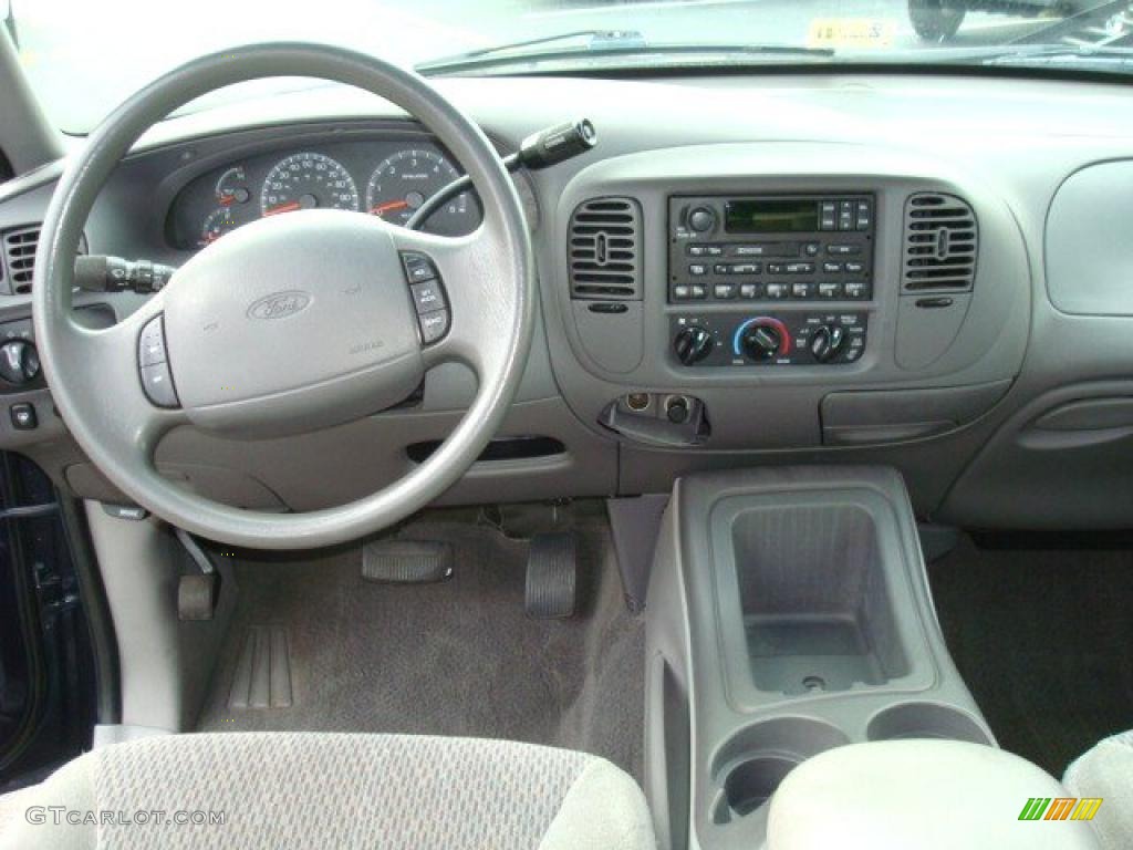 1999 Ford Expedition XLT Dashboard Photos