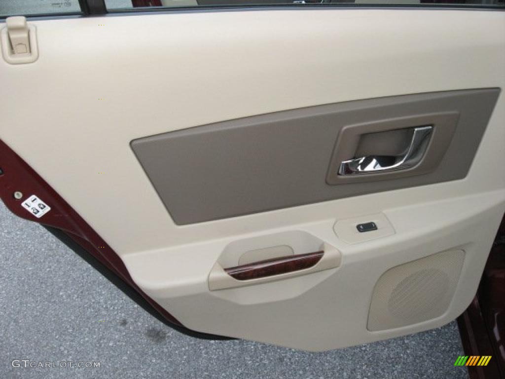 2007 CTS Sedan - Infrared / Cashmere photo #40
