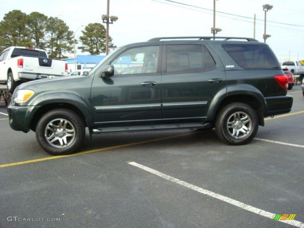 2007 Sequoia SR5 - Timberland Mica / Taupe photo #3