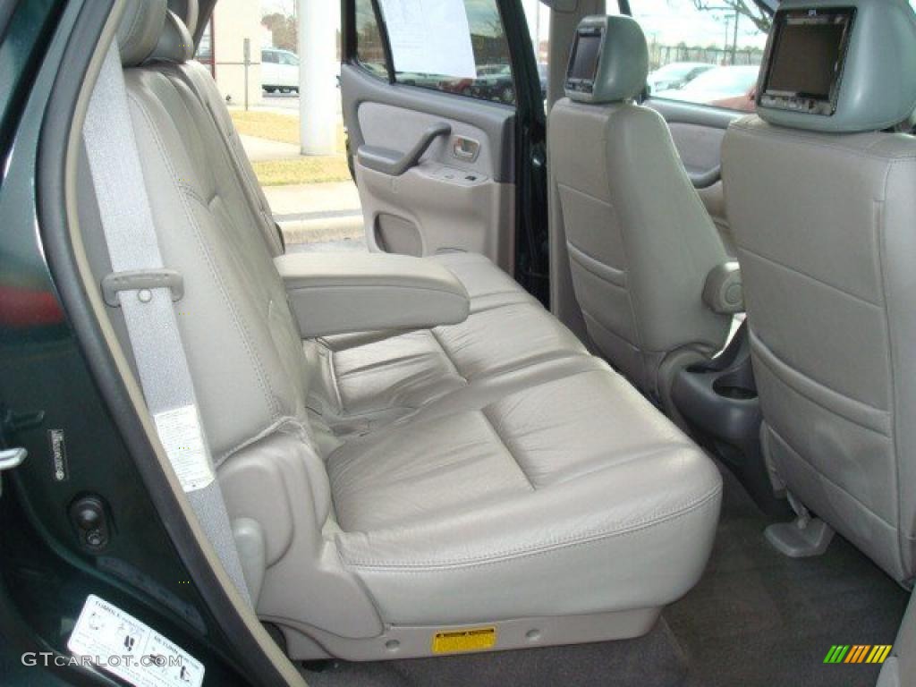 2007 Sequoia SR5 - Timberland Mica / Taupe photo #15