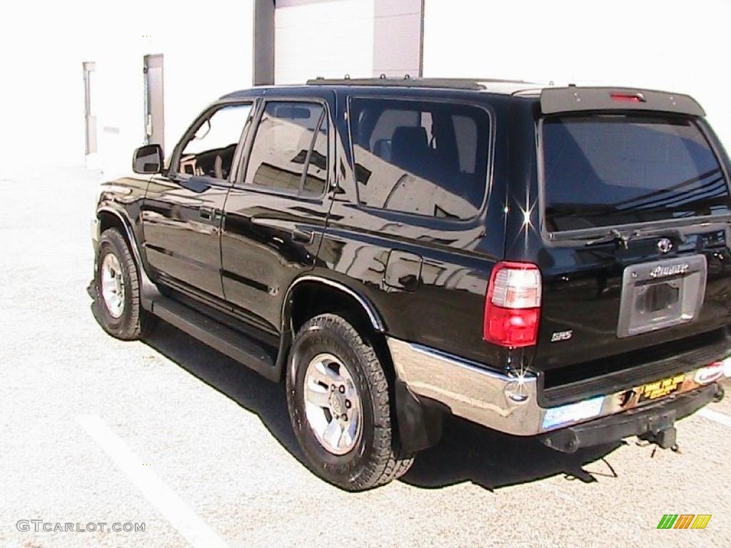 1998 4Runner SR5 4x4 - Black / Oak photo #4