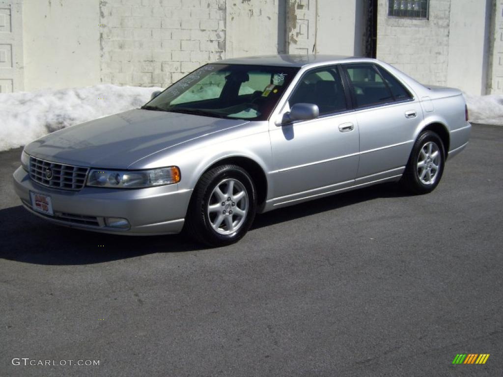 2002 Seville SLS - Sterling Silver / Dark Gray photo #3