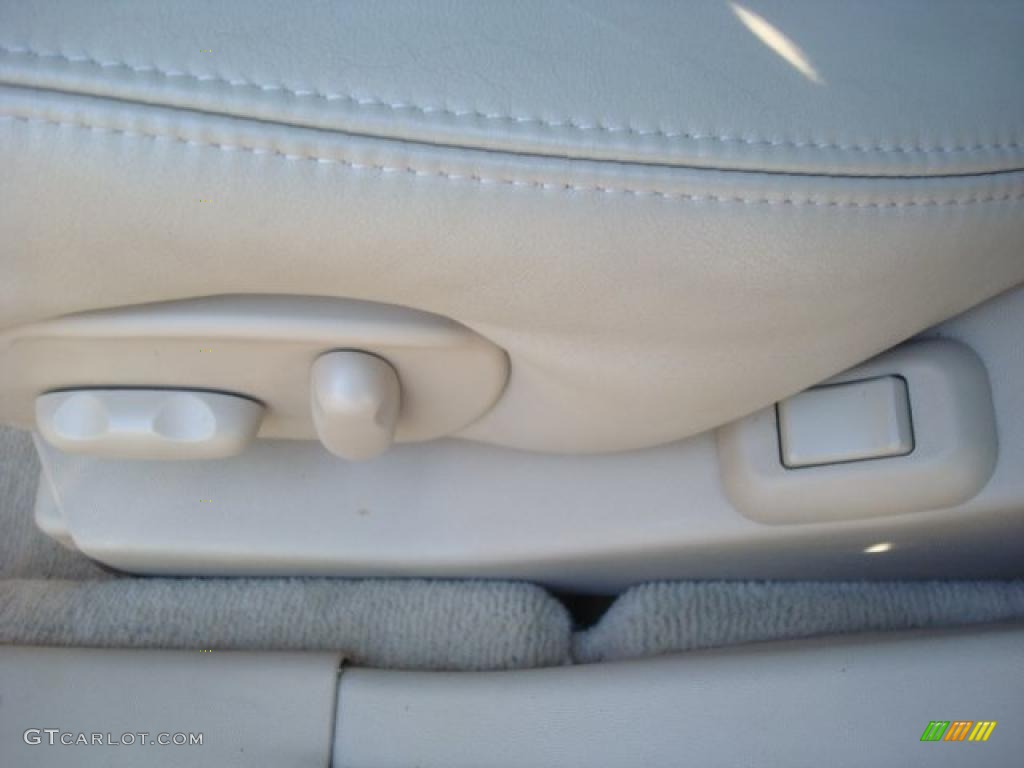 2007 CTS Sedan - Infrared / Cashmere photo #15