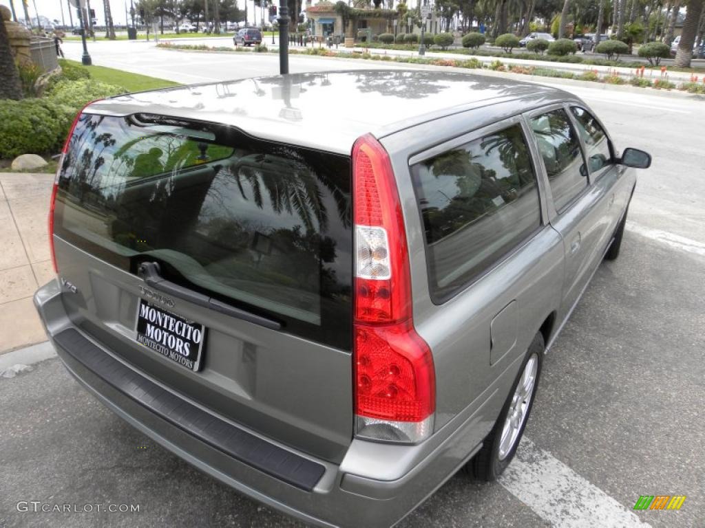 2006 V70 2.4 - Willow Green Metallic / Taupe photo #10