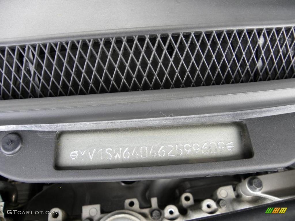2006 V70 2.4 - Willow Green Metallic / Taupe photo #29