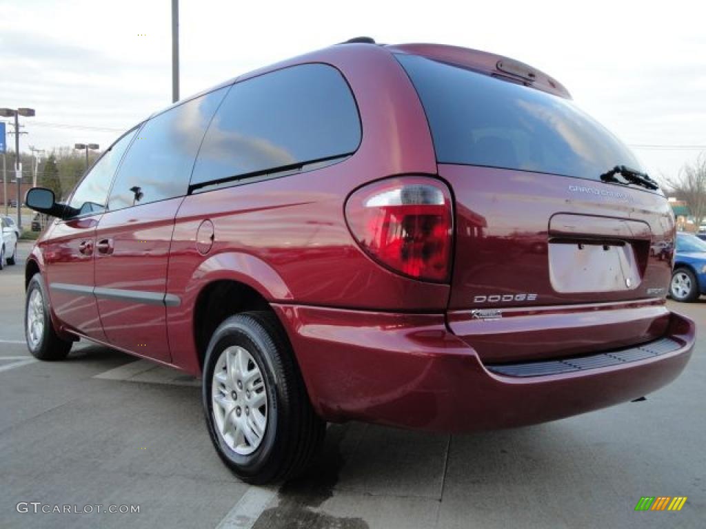 2002 Grand Caravan Sport - Inferno Red Pearl / Taupe photo #5