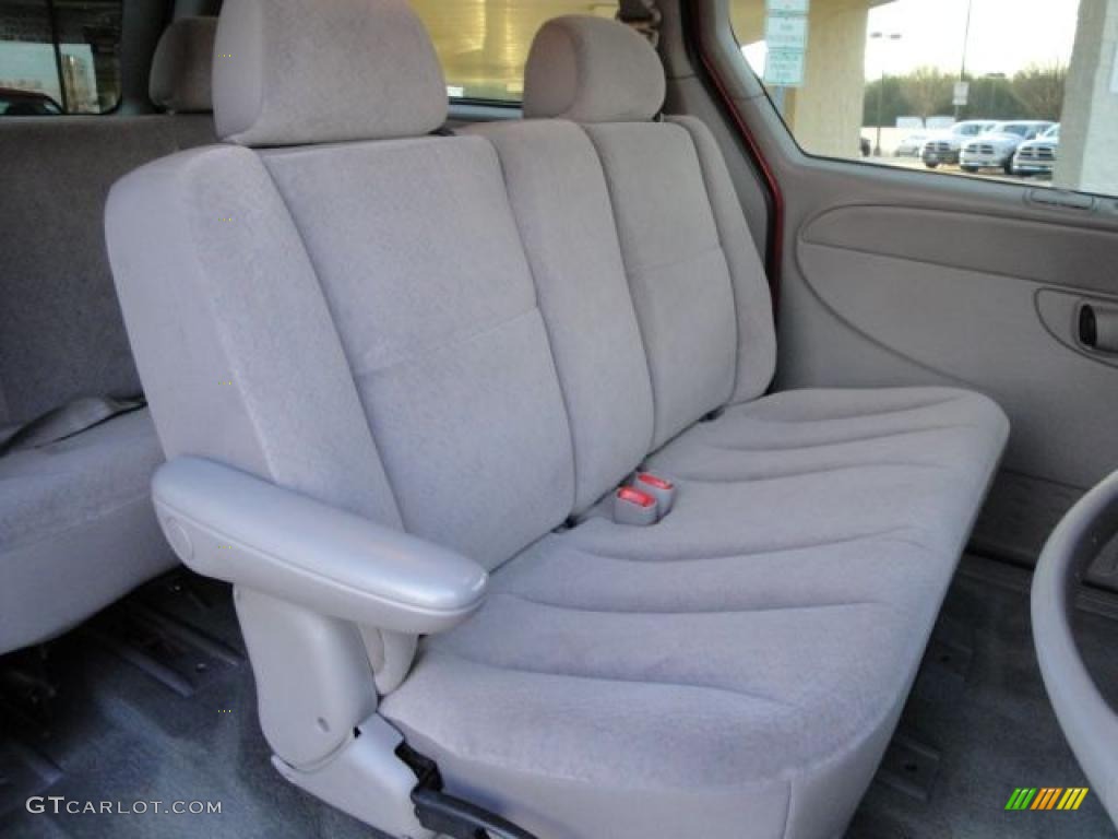 2002 Grand Caravan Sport - Inferno Red Pearl / Taupe photo #16