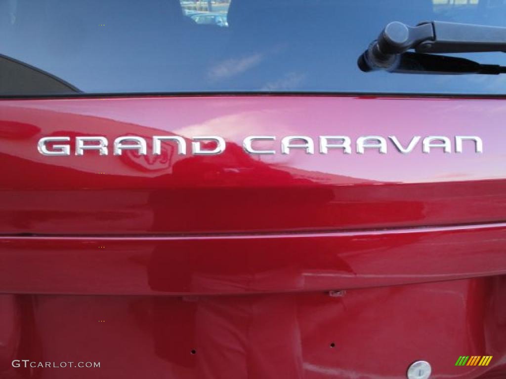 2002 Grand Caravan Sport - Inferno Red Pearl / Taupe photo #32