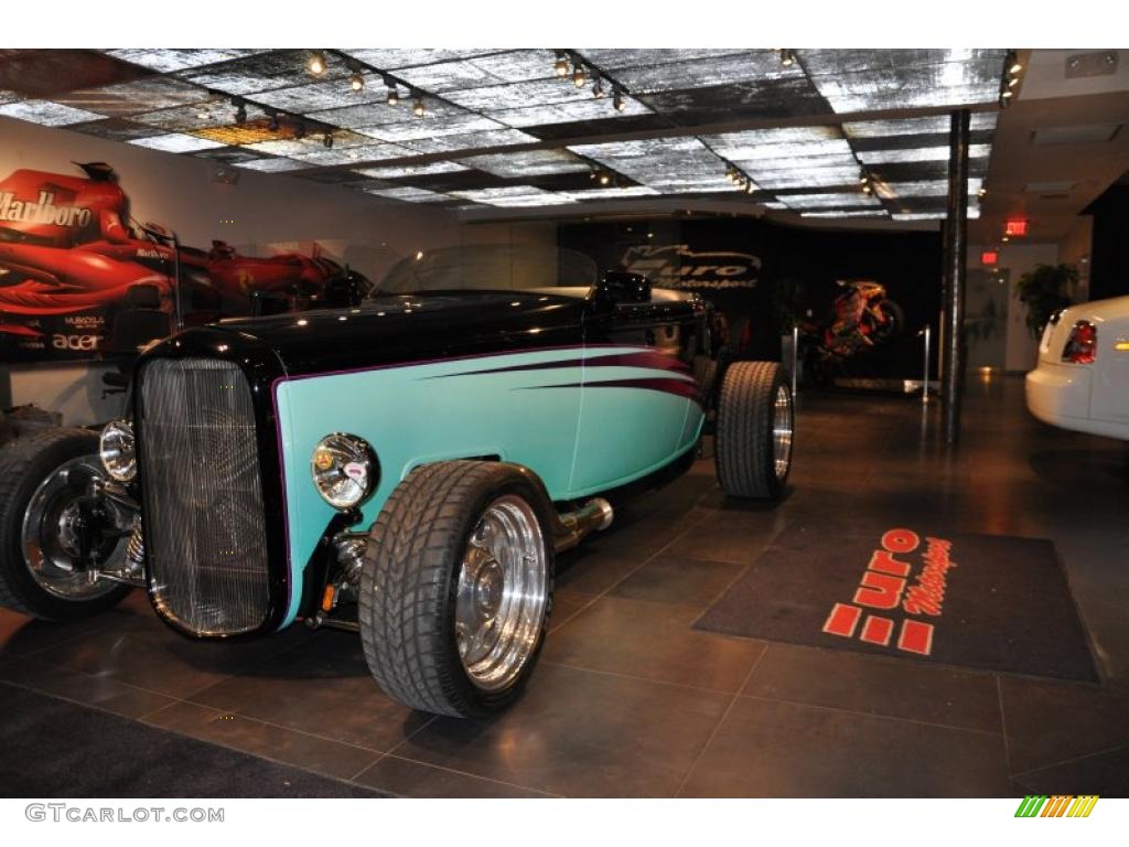 1932 Roadster Chip Foose Design - Lime Aqua / Parchment photo #13