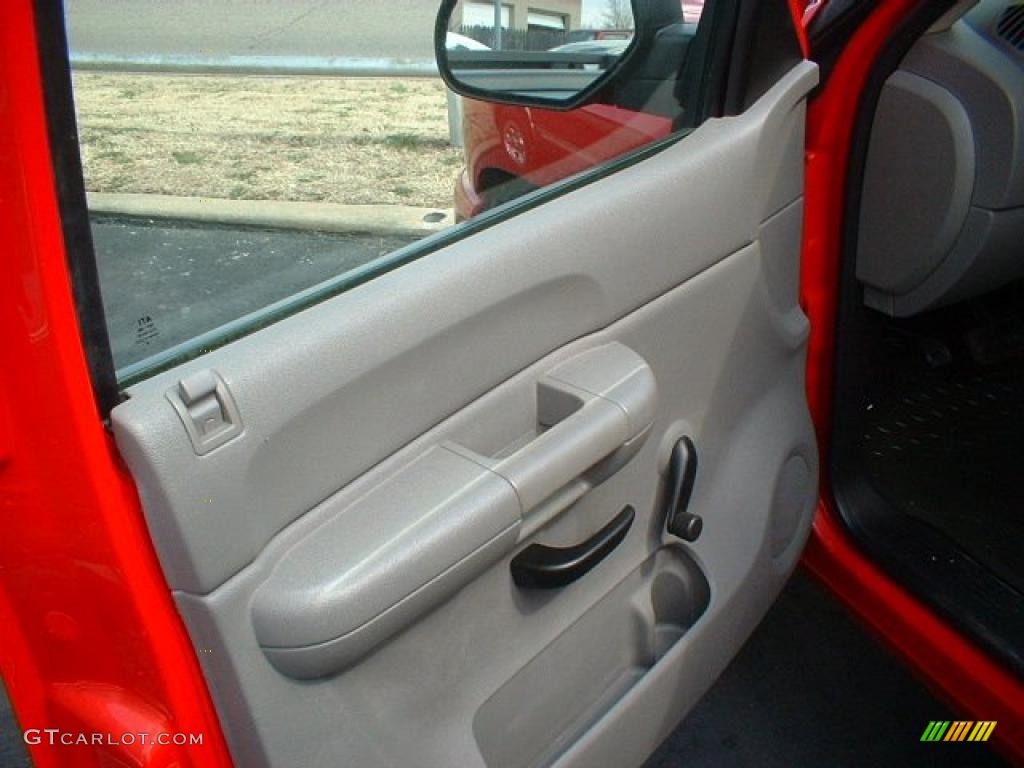 2007 Silverado 1500 LS Extended Cab - Victory Red / Dark Titanium Gray photo #9