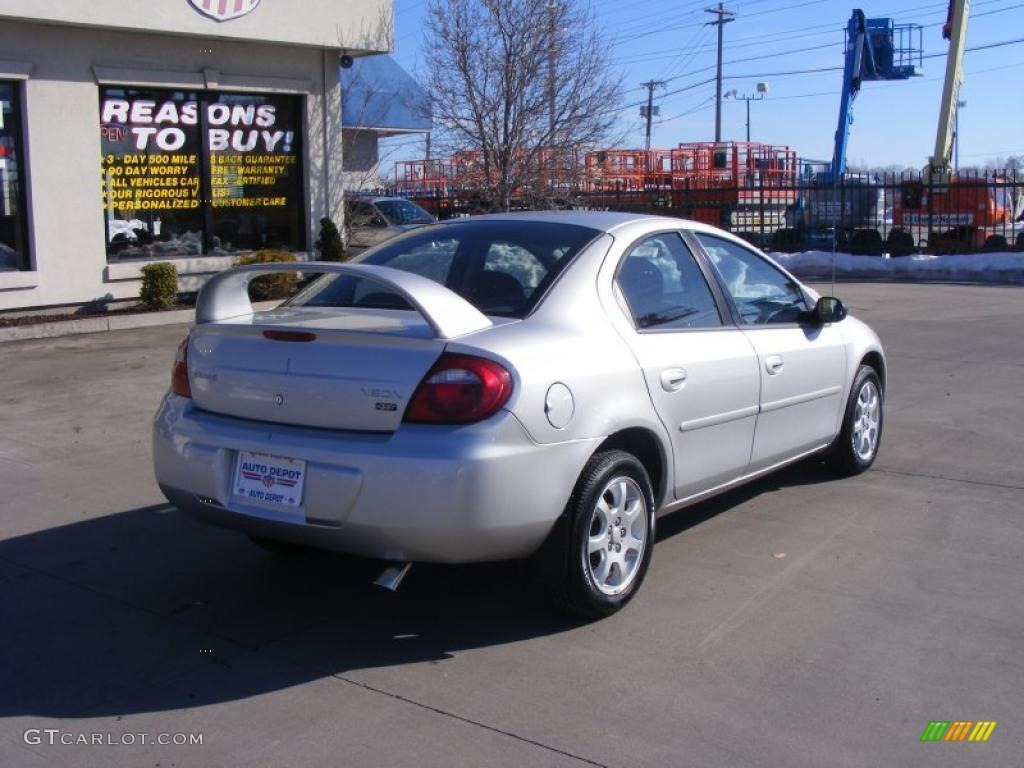 2005 Neon SXT - Bright Silver Metallic / Dark Slate Gray photo #8