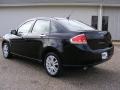 Black - Focus SE Sedan Photo No. 7
